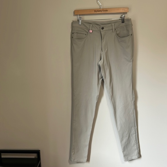 LULULEMON ABC Slim Fit 5 Pocket Pant Mens 34 inch Warpstreme Trench Tan Sz 30 - Picture 2 of 13